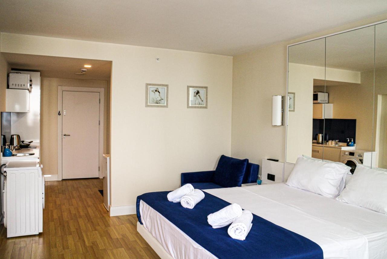 Orbi Batumi City Beach View Hotel Bagian luar foto